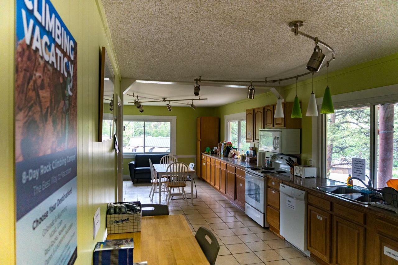 Estes Park Adventure Hostel Zewnętrze zdjęcie